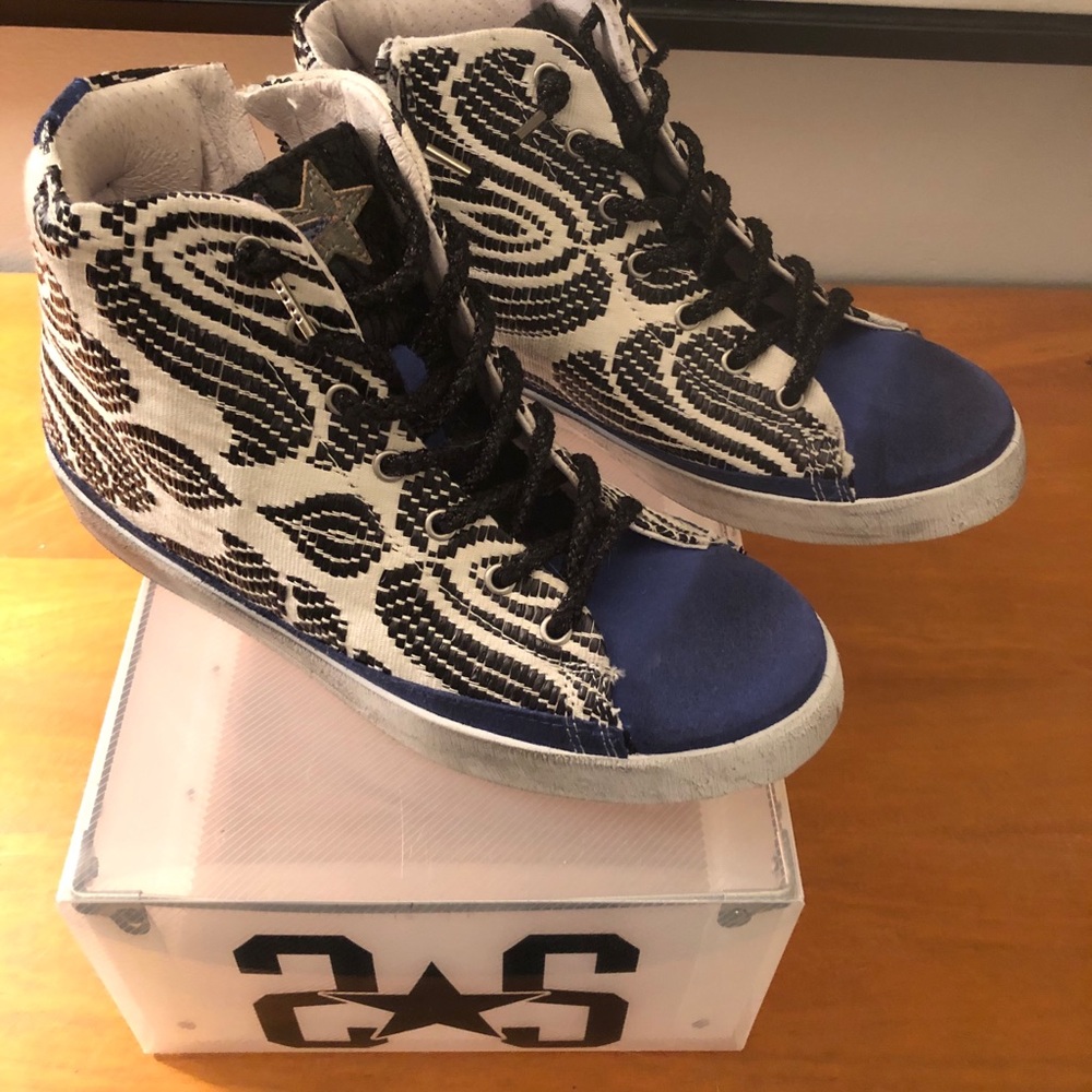 NIB 2Star leather & brocade sneakers sz 38.